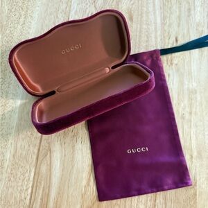 Gucci Maroon Velvet Sunglasses Case with Silky Bag, Empty, Includes Gucci Lens
